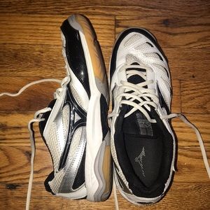 Mizuno Women’s Volleyball Shoes